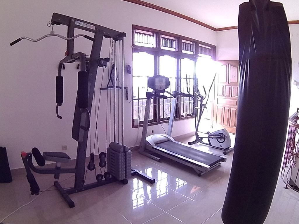 24/7 Bed & Breakfast จิมบาราน ภายนอก รูปภาพ